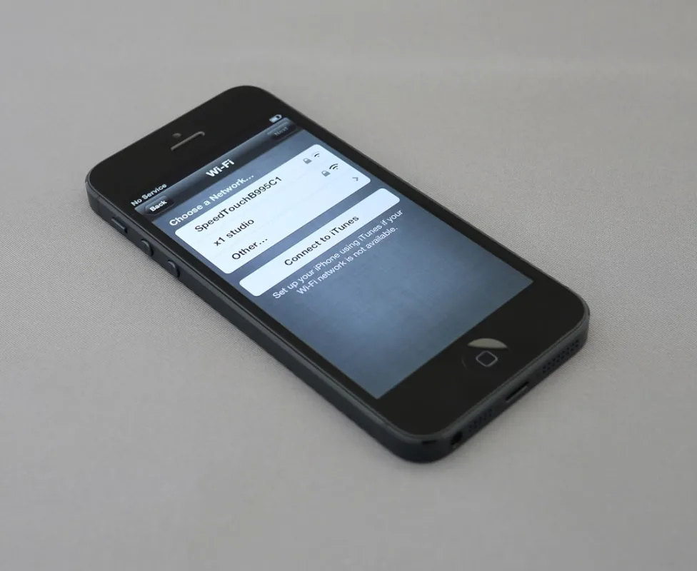 mobile responsive website on devices